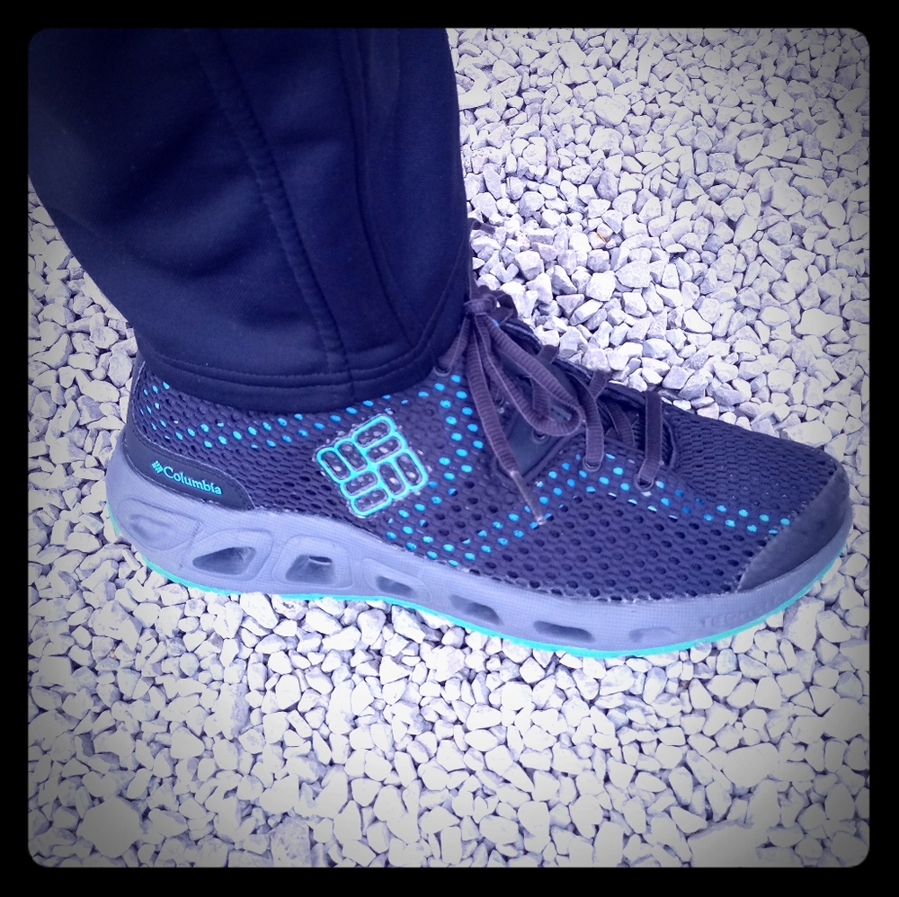 🎈SOLD ON ANOTHER SITE! Columbia Athletic Shoes